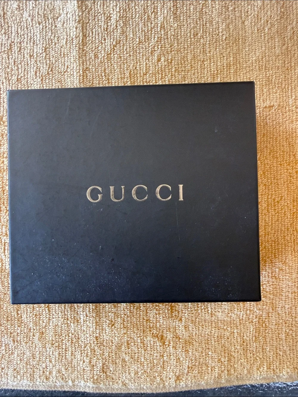 Authentic Gucci Wallet - Picture 9 of 9